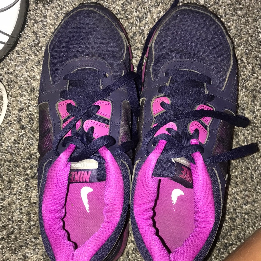 Nike Dual Fusion
